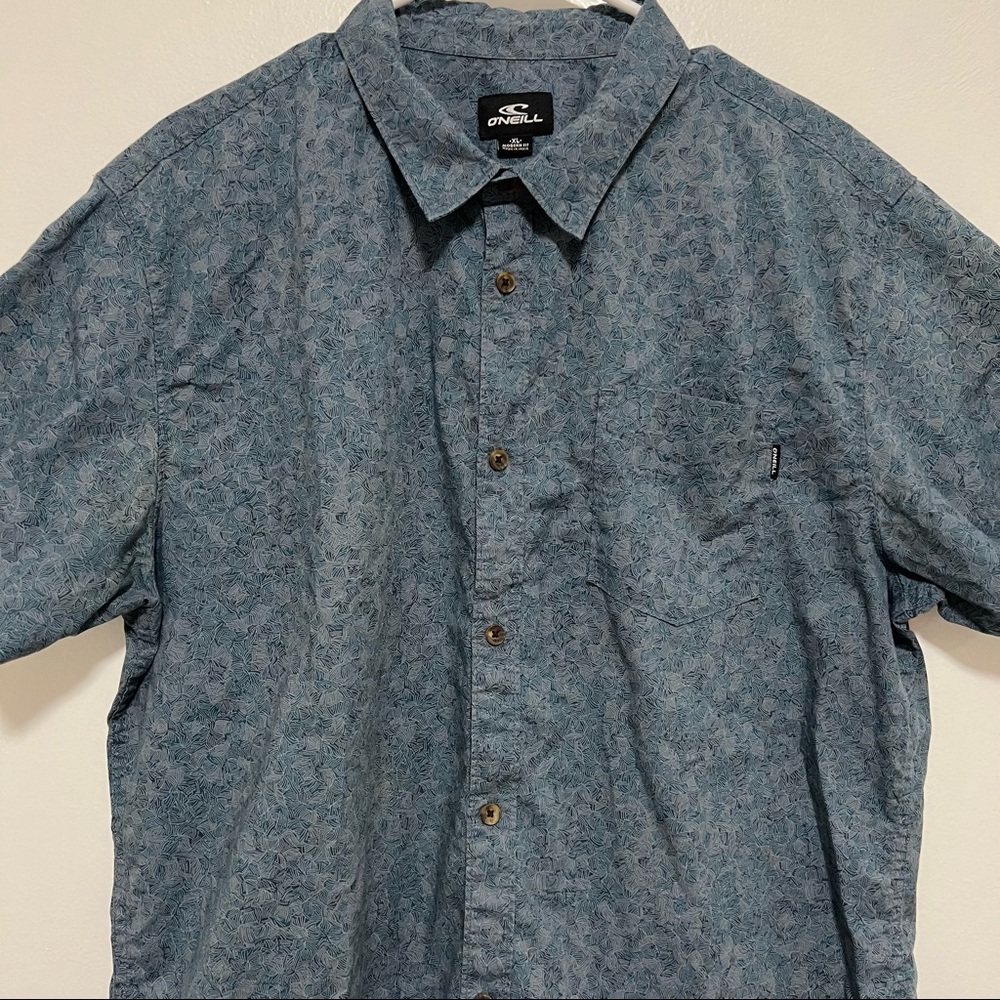 O'Neill Modern Fit Beach Short Sleeve Button Up Shirt - Picture 2 of 11
